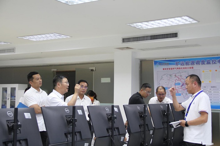F:\yf\足球中国-官网人‚209\确定版本1111111\1新闻稿‚20924省住建厅莅临足球中国-官网调研\004.jpg