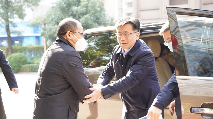 F:\yf\足球中国-官网人官网oa推文及图片‚3\20230119（区长）\选.jpg