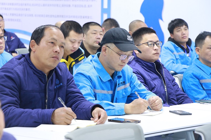F:\yf\足球中国-官网人官网oa推文及图片4\3月40315供销差5新闻稿图片.jpg