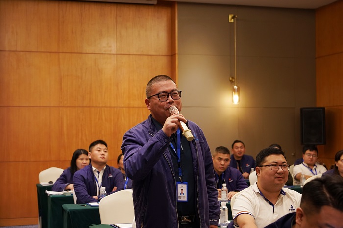F:\yf\足球中国-官网人.官网oa推文及图片4\3月40329廉洁及安全培训.jpg